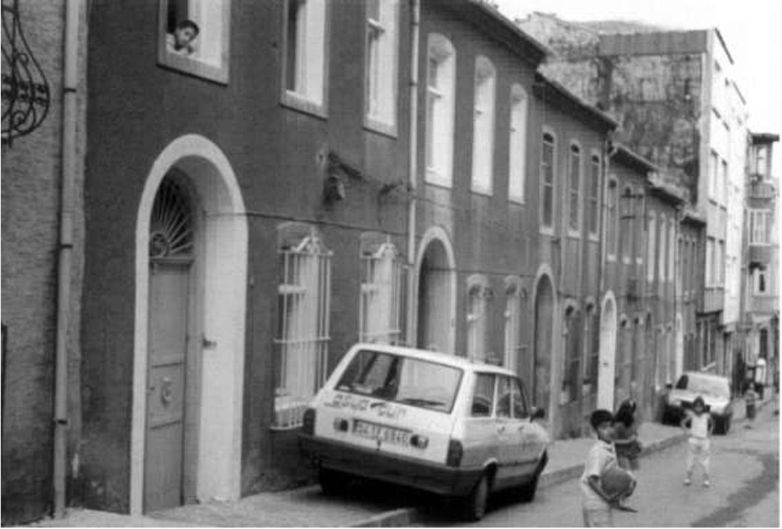 Welfare and the domestic space. Housing and health in the Balkans and Eastern Mediterranean