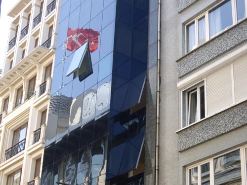 nisantasi_drapeau_turc