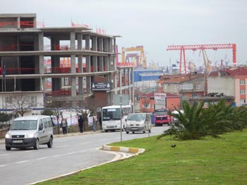 tuzlacentre_culturel_supermarket_port